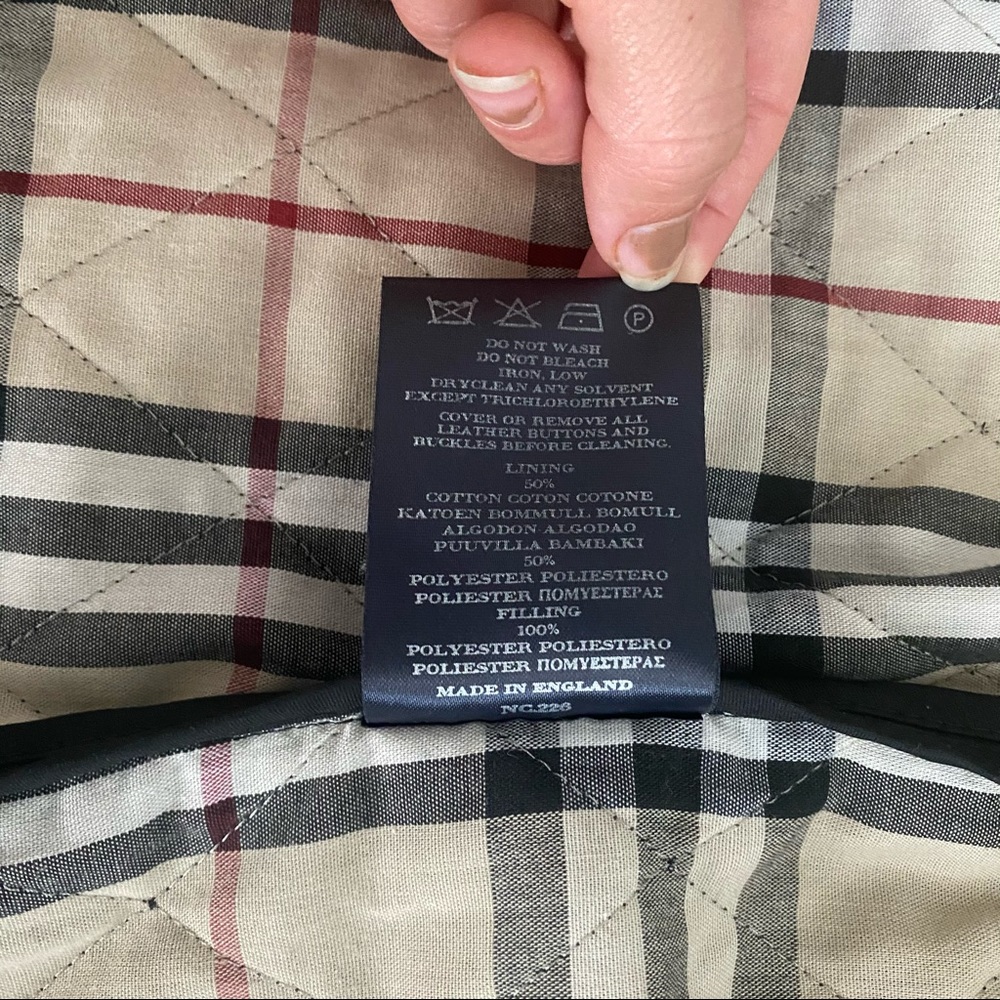 Burberry Quilted Jacket - Picture 5 of 11